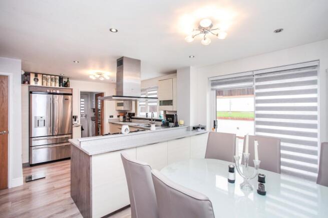Refitted Kitchen Din