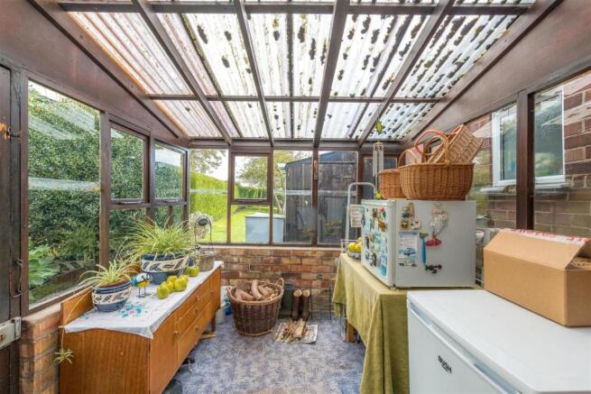 Lean-to Conservatory