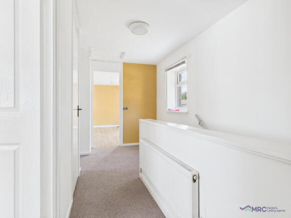 1 bed Flat to rent Image 4