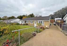 26, Trenos Gardens, Pontyclun CF72 9SZ