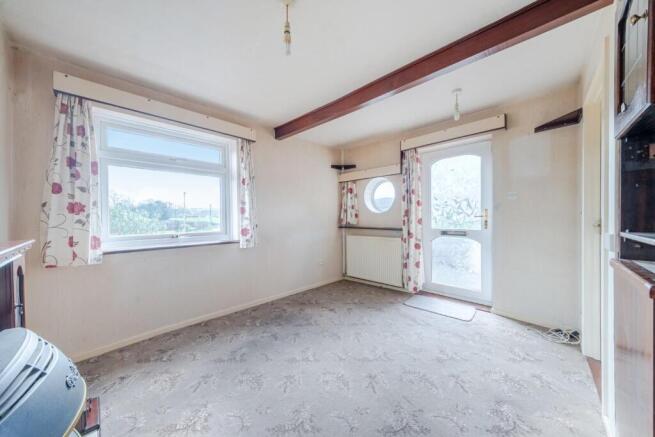 Dining Room corner.jpg