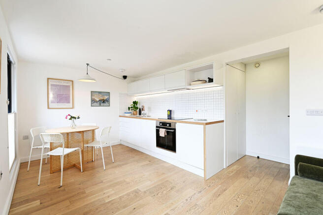 Kitchen / Dining