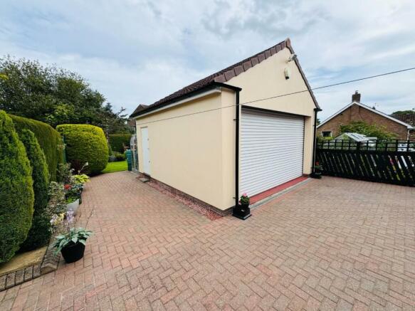 GARAGE