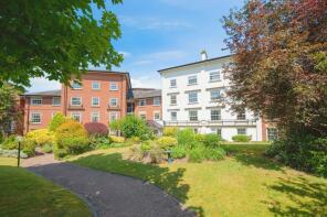 57, Homenash House, St Georges Lane North, Worcester WR1 1RG