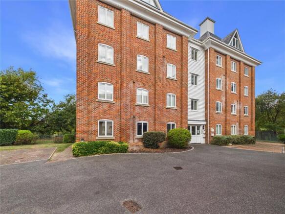 2 Bedroom Flat in CO1 1EA