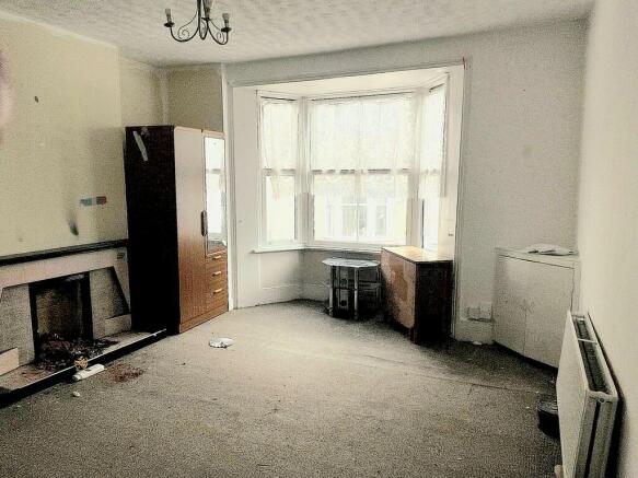 IMG-20240615-WA00...