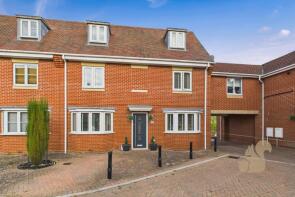 8, Stevens Close, Colchester CO4 5GZ