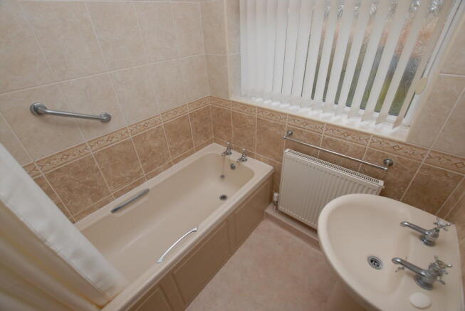 Photo 10