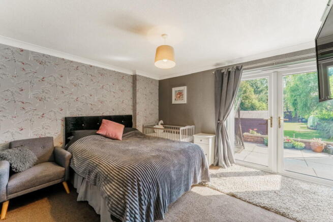 3 bed Semi-Detached for sale Image 5