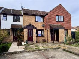 8, Brook Gardens, Farnborough GU14 0DU