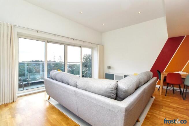 Lounge to Balcony