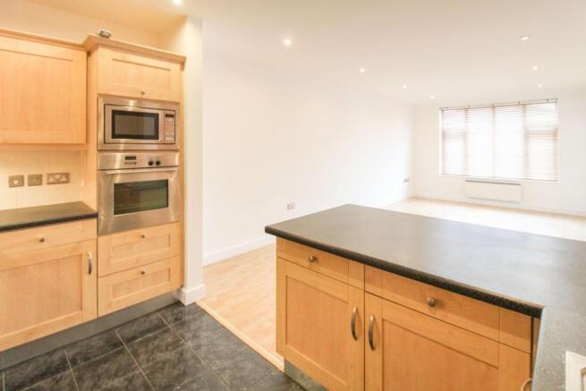 Lounge / Kitchen