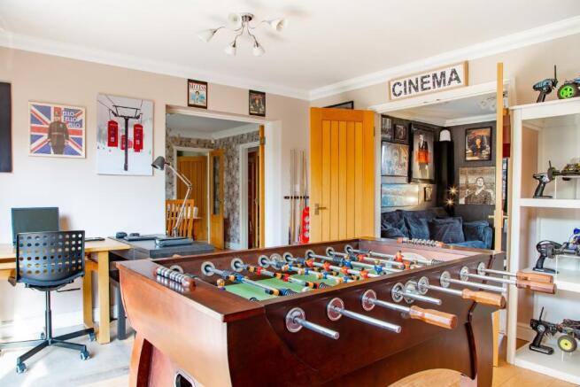 Open plan flow
