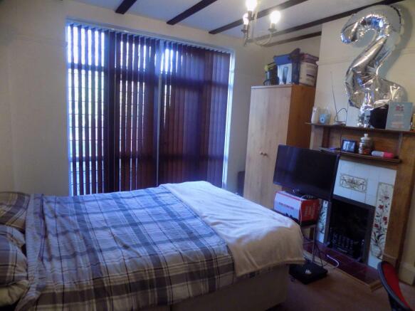 Photo 4