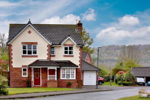 10, The Shires, Abergavenny NP7 0EX