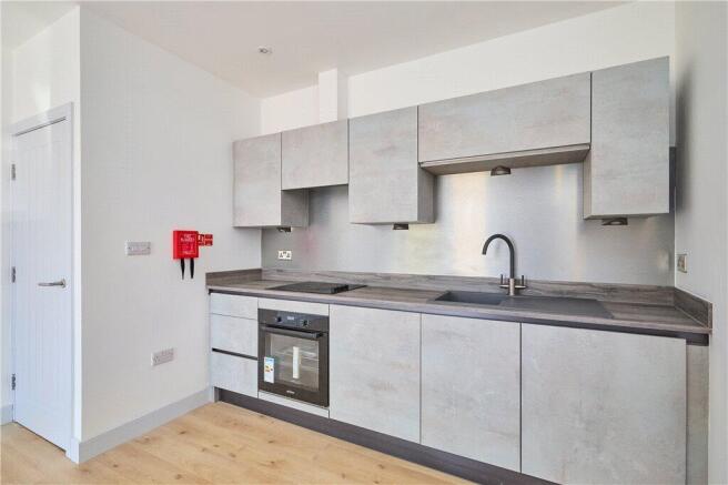 1 bed Apartment to rent Image 9