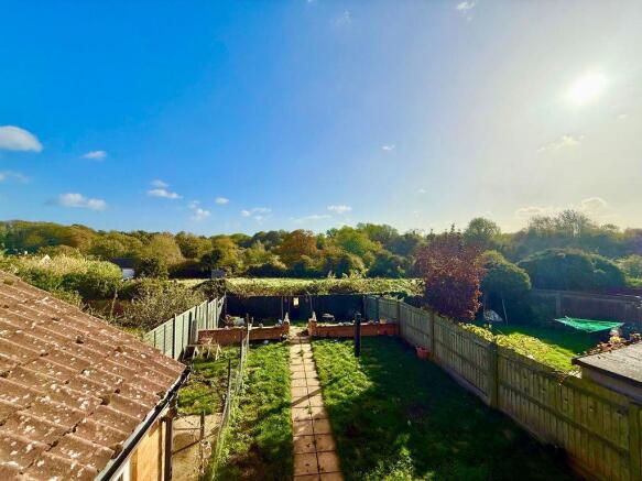Spacious Semi Backing onto Fields photo 2
