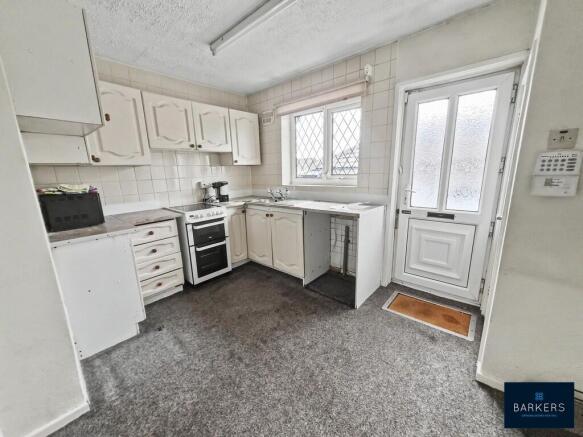 2 bed Semi-Detached Bungalow for sale Image 5