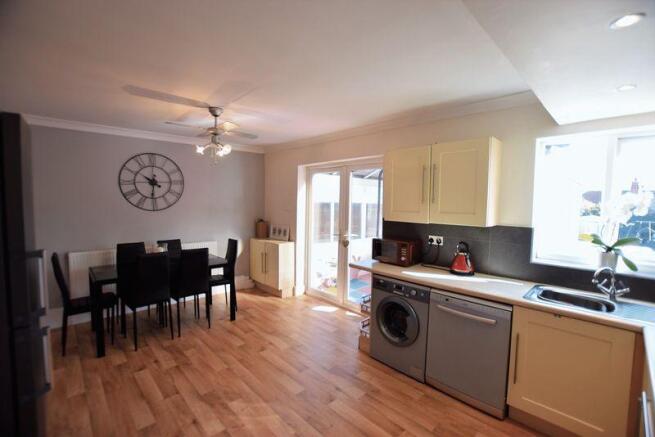 Kitchen Diner