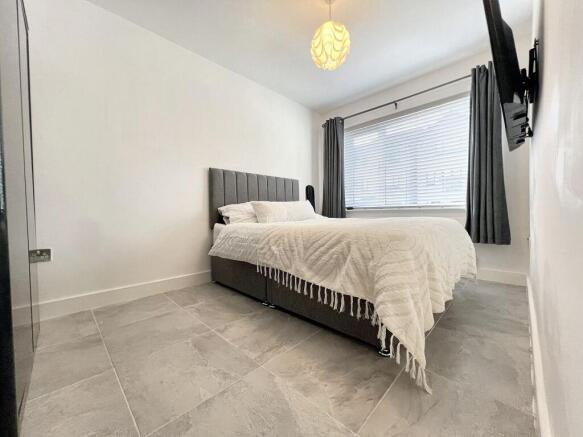 4 bed Detached for sale Image 10