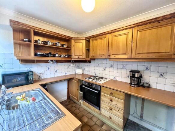 Colindale Road North, Ferring, West Sussex, BN12 photo 4