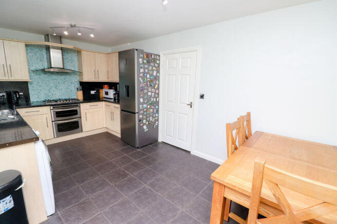Valley Crescent, Blaydon photo 4