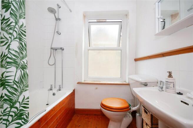 1 bed Terraced for sale Image 6