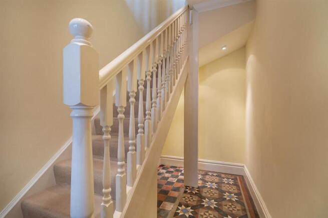 2 bed House for sale Image 4