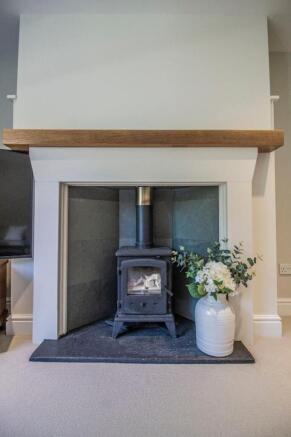 148 Southgate Street [Fireplace].jpg