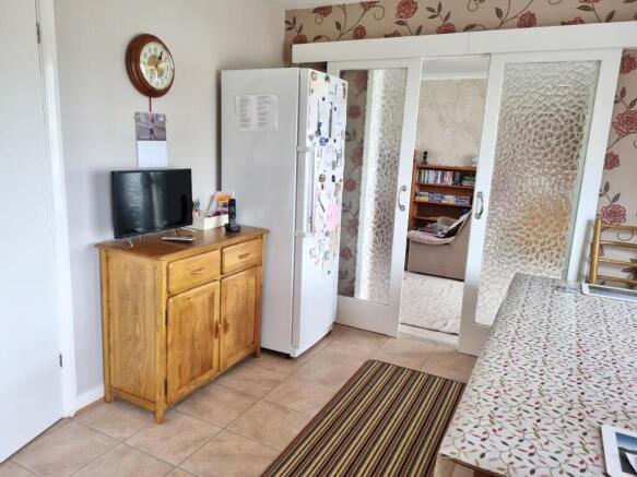3 bed Detached Bungalow for sale Image 8