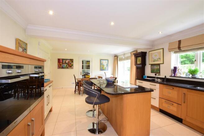 Kitchen/Breakfast Room