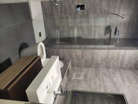 1 bed Apartment to rent Image 9