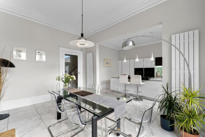 6 bed Terraced for sale Image 8