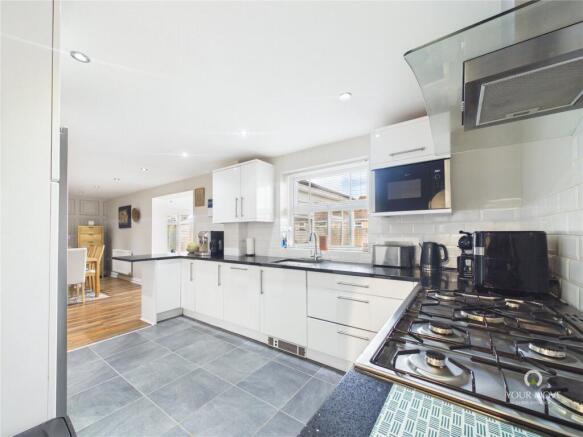 Meadow Drive, Chester Le Street, Durham, DH2 photo 4