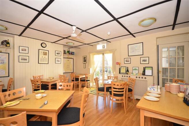Guest Dining Area