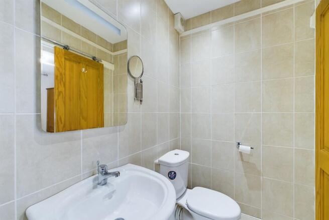 Ensuite