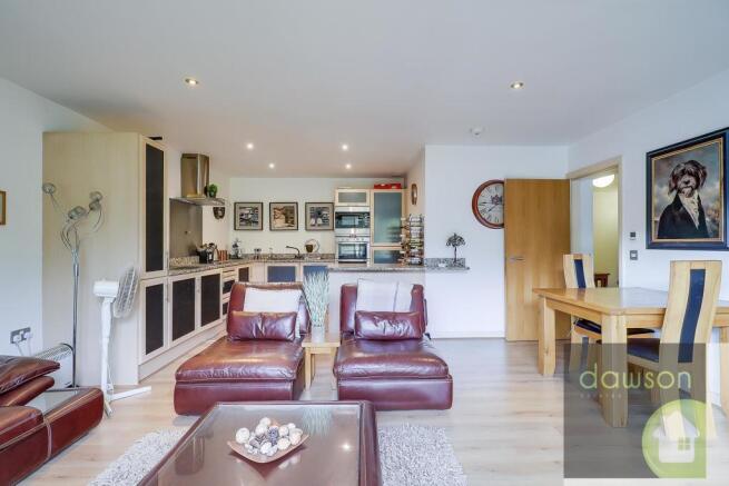 Lounge/Kitchen