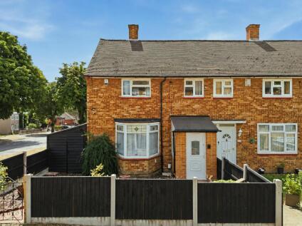 Redruth Walk, Romford, RM3