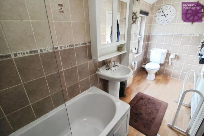 3 bed Semi-Detached for sale Image 10