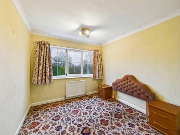 4 bed Detached for sale Image 10