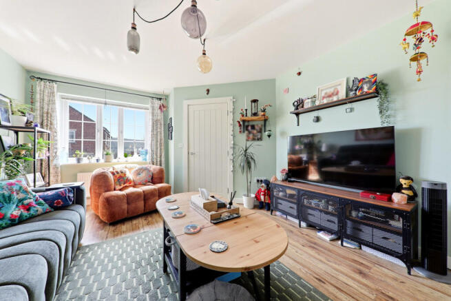 3 bed Semi-Detached for sale Image 5