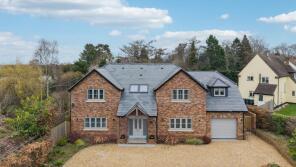 11, Rambling Way, Potten End, Berkhamsted HP4 2SF