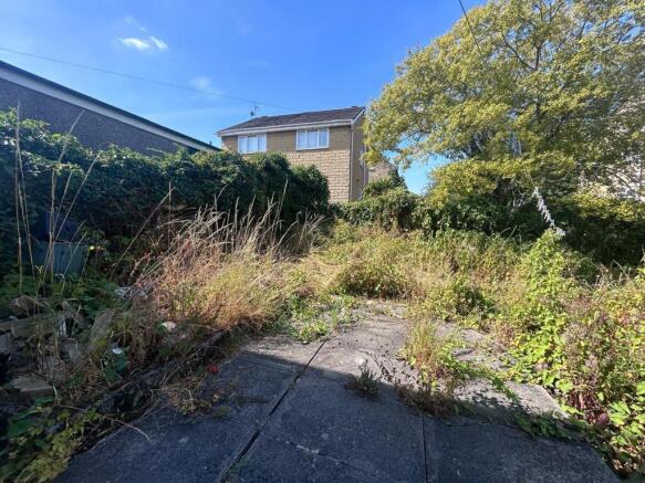 3 bed Semi-Detached for sale Image 11