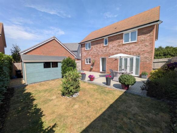 Rear garden revised.jpg