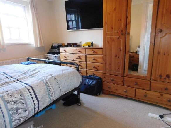 bed 1.JPG