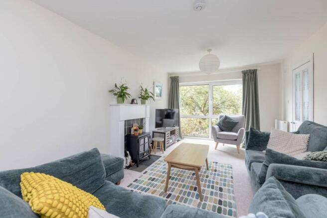 9 Buckstone Court, Edinburgh, EH10 6UL photo 4