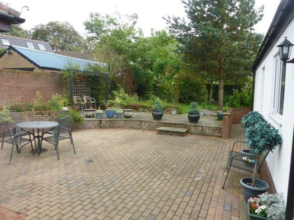 Extensive Patio