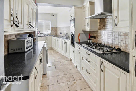 Herent Drive, Clayhall