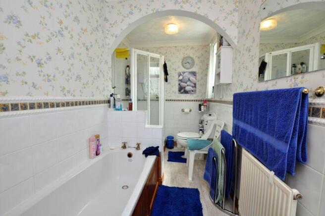 Photo 8