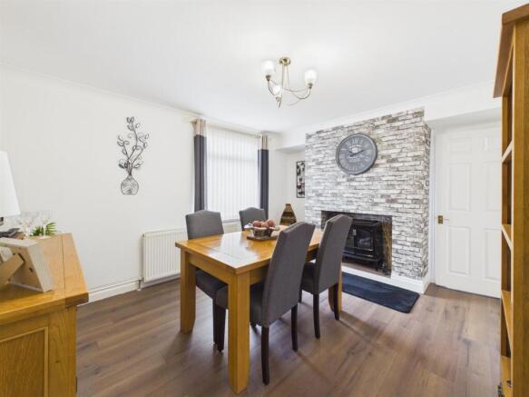 1 bed Flat for sale Image 4